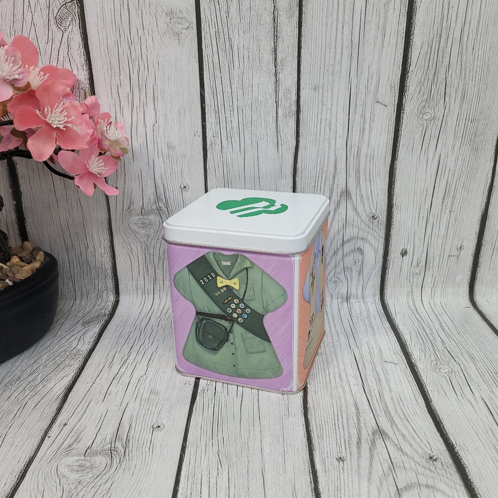 Collectible Girl Scouts of America Uniforms Tin